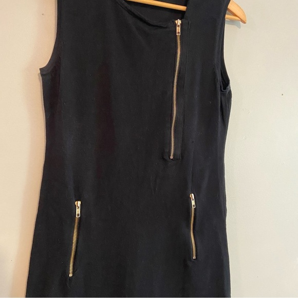 Sioni Black Sleeveless Sheath Mini Dress - Picture 2 of 5